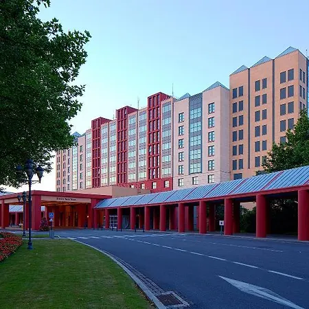 Hotel Sequoia 3*